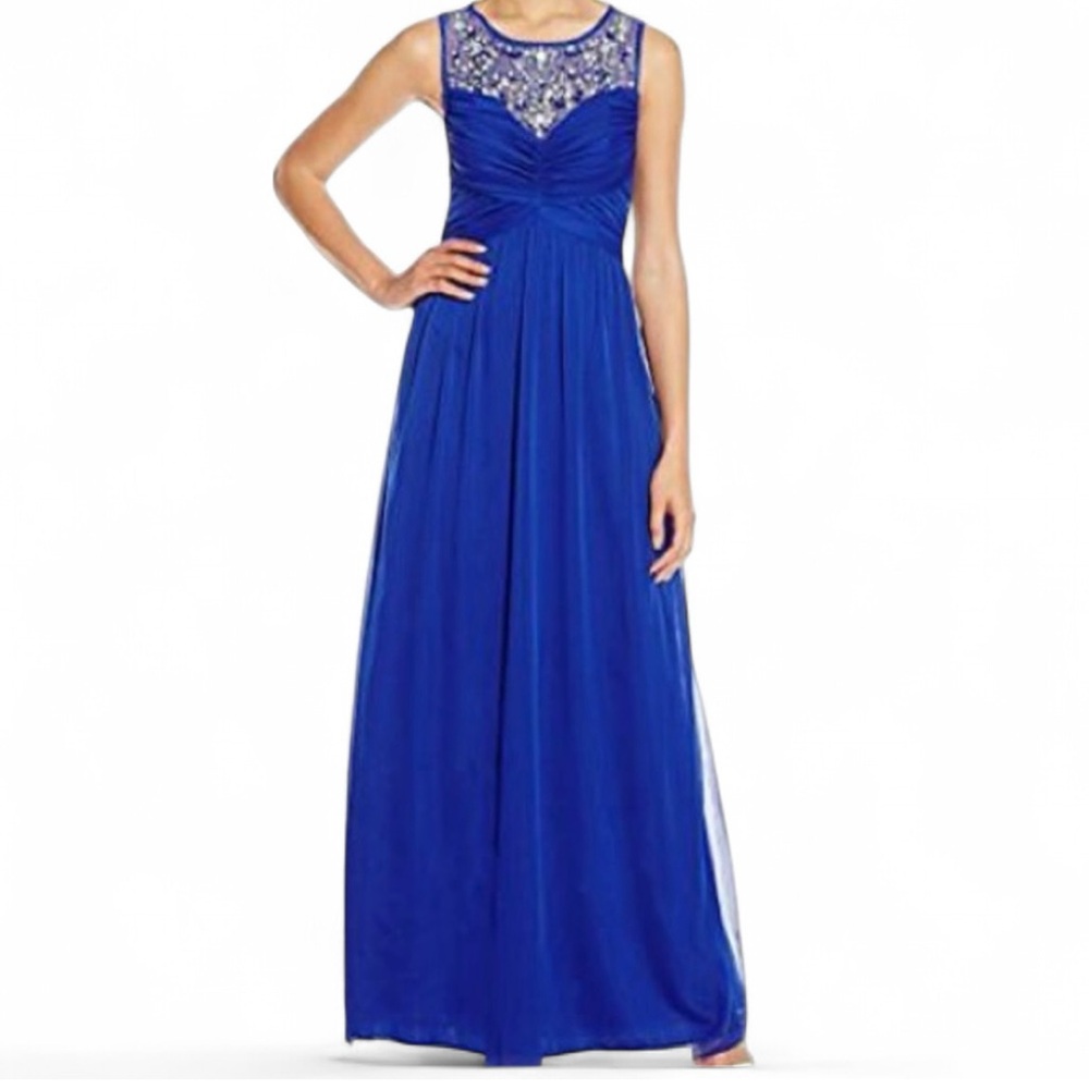 Elegant Women’s Navy Blue Evening Formal Gown